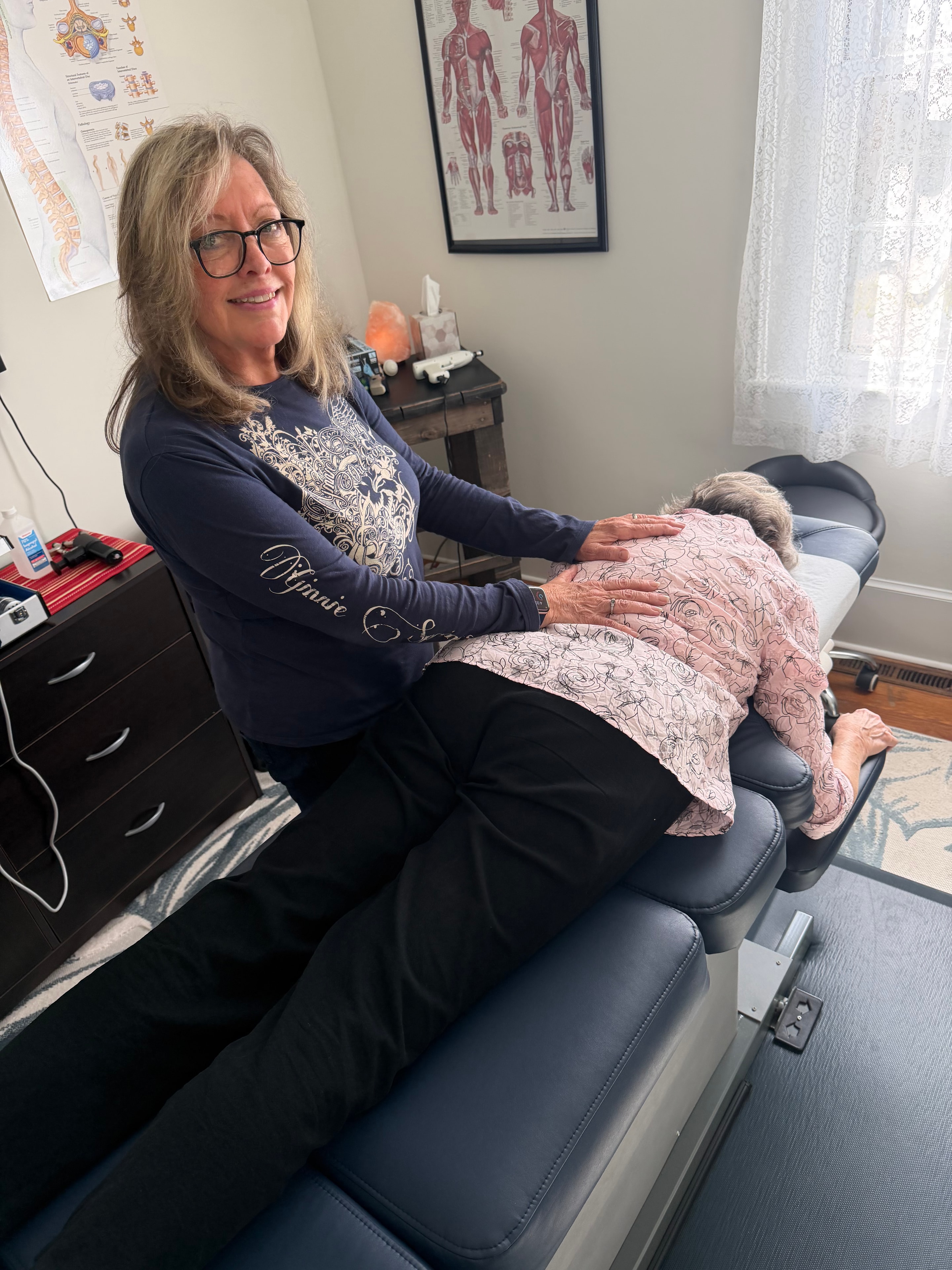 Chiropractic adjustment at Circle City Chiro